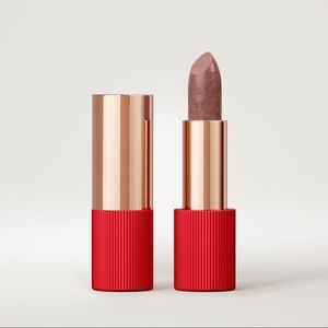 3 LA PERLA LIPSTICKS in Tiramisu red, cinnamon red + espresso lips — NWT